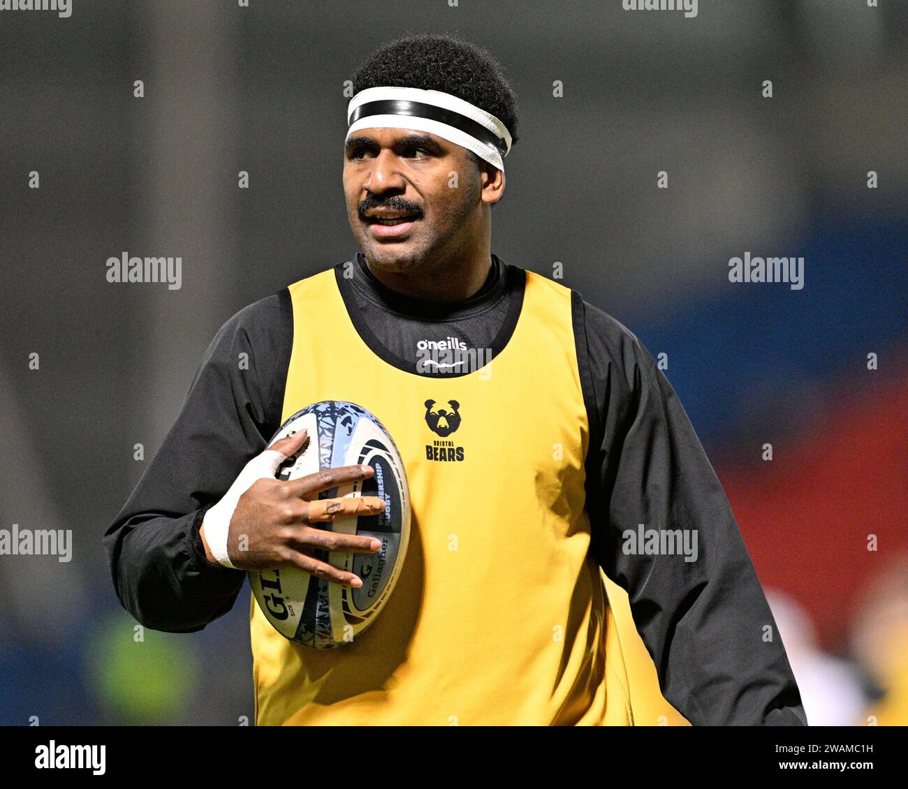 Kalaveti Ravouvou of Bristol Bears warms up ahead of the match,during