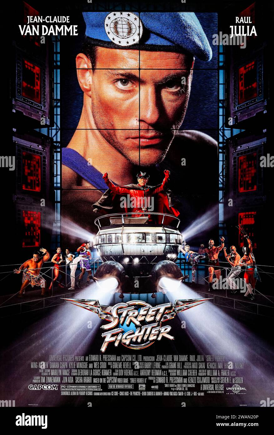 Street Fighter (1994) directed by Steven E. de Souza and starring Jean-Claude Van Damme, Raul Julia, Kylie Minogue and Ming-Na Wen. In the midst of a civil war in South East Asia, a general intensifies the climate of violence by kidnapping 63 UN delegates. To free the hostages, a colonel leads a group of fighters, who will have to use all their skills to be successful. Photograph of an original 1994 us one sheet poster. ***EDITORIAL USE ONLY*** Credit: BFA / Universal Pictures Stock Photo