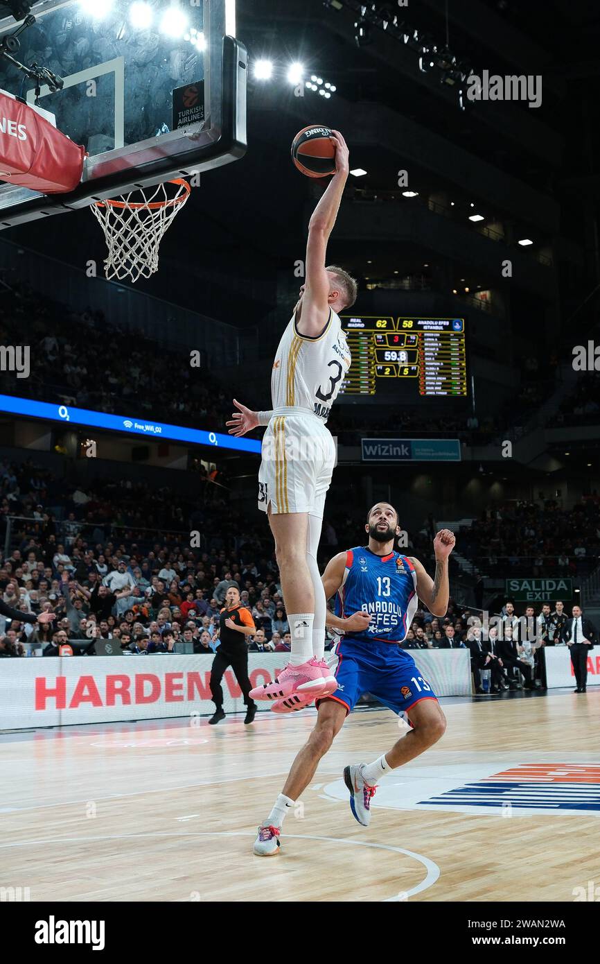 Thompson Darius  of Anadolu Efes Istanbul during the Turkish Airlines EuroLeague match between Real Madrid and Anadolu Efes WiCenter on January 05, 20 Stock Photo