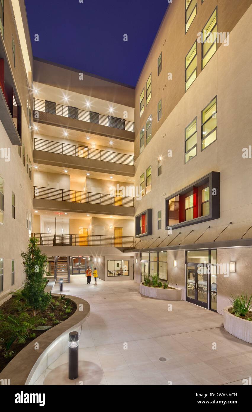 New Pershing Apartments downtown Los Angeles Stock Photo Alamy