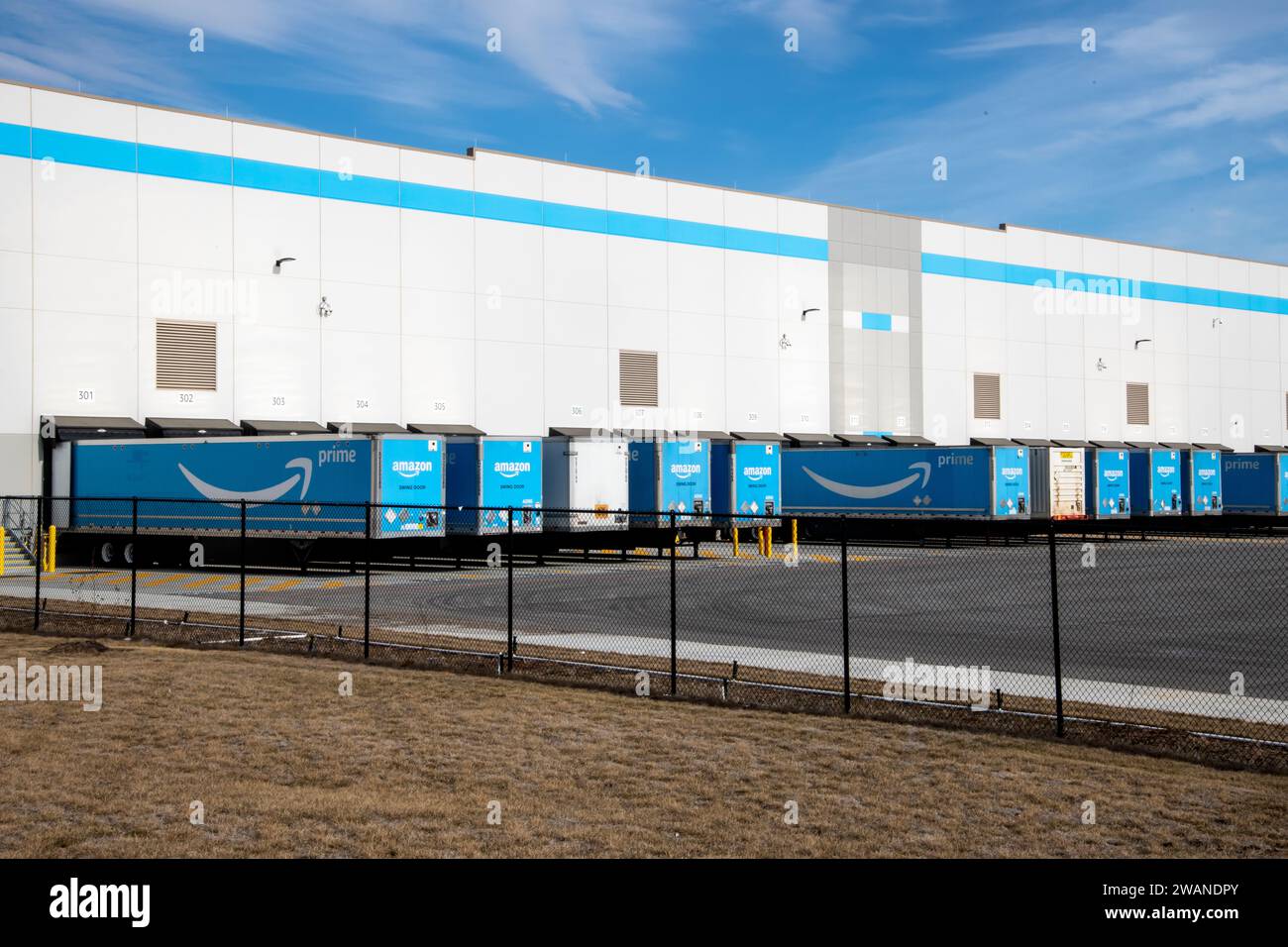 Kansas City, Kansas. Amazon fulfillment center. It is the second largest private employer in the United States and one of the world's most valuable co Stock Photo