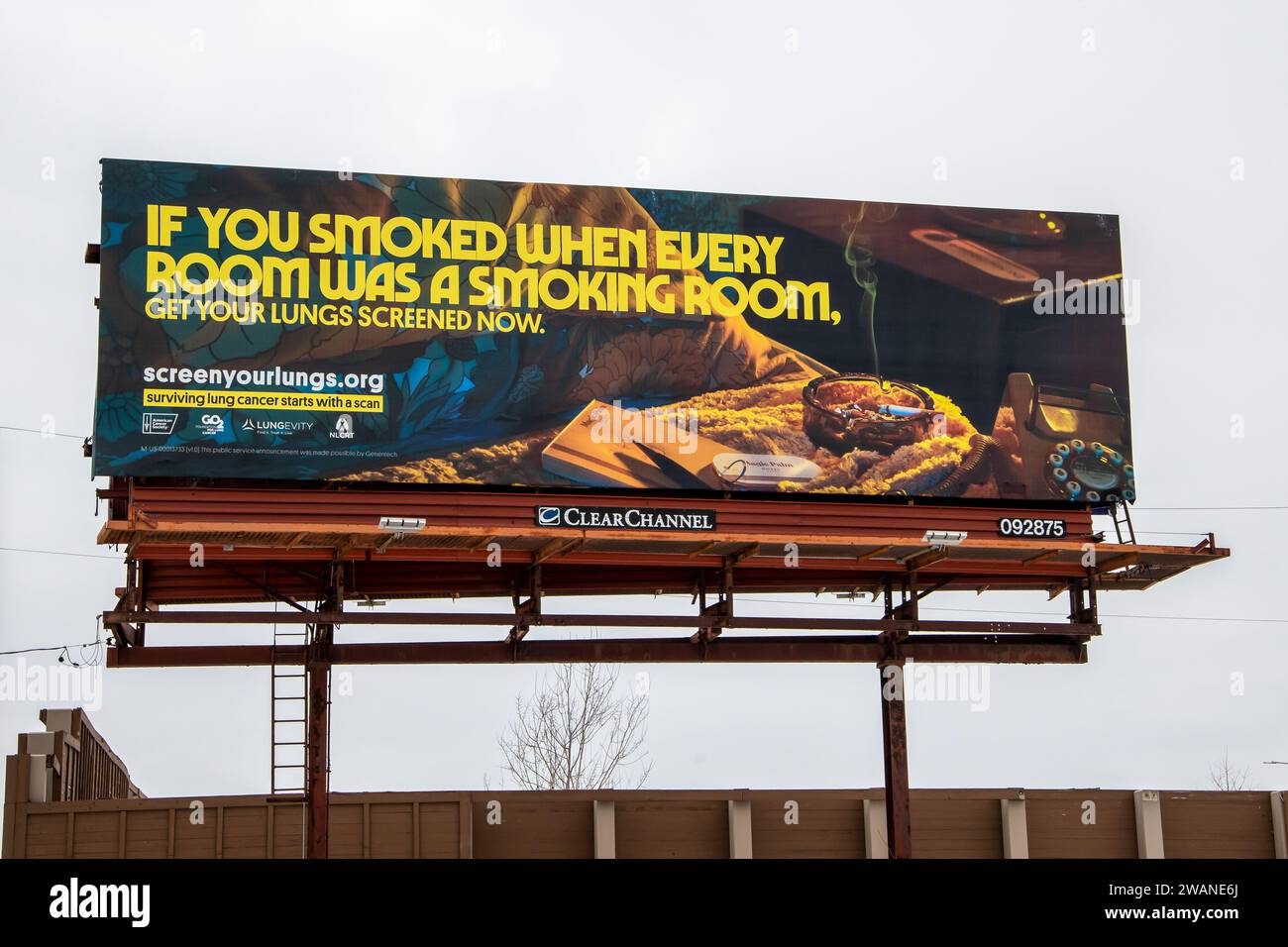 Vadnais Heights, Minnesota.  Billboard advertising to get your lungs screened for cancer if you smoked. Stock Photo