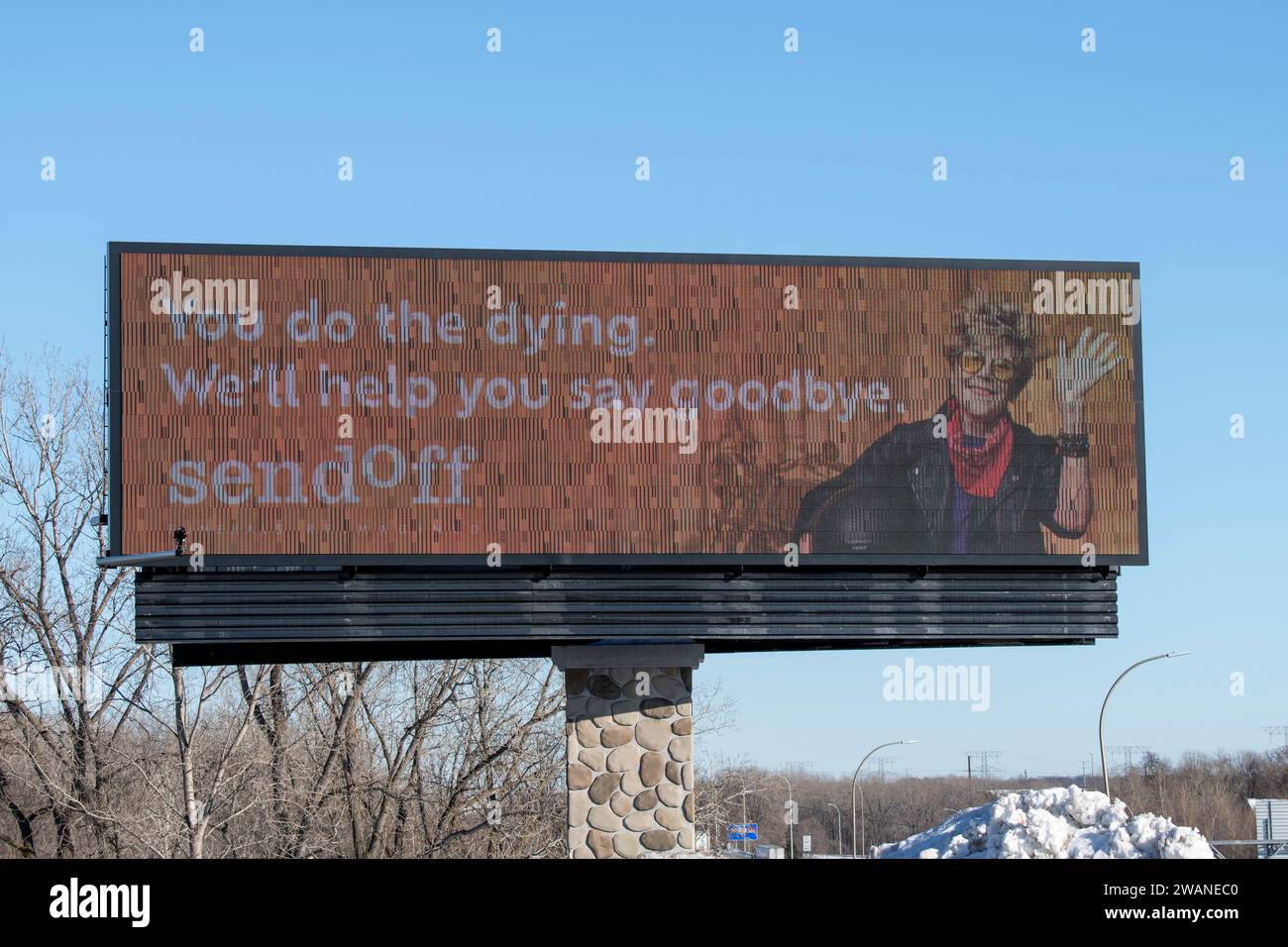 Vadnais Heights, Minnesota. Humorous billboard by Sendoff-Funerals Reimagined saying they are transforming how we celebrate a life Stock Photo