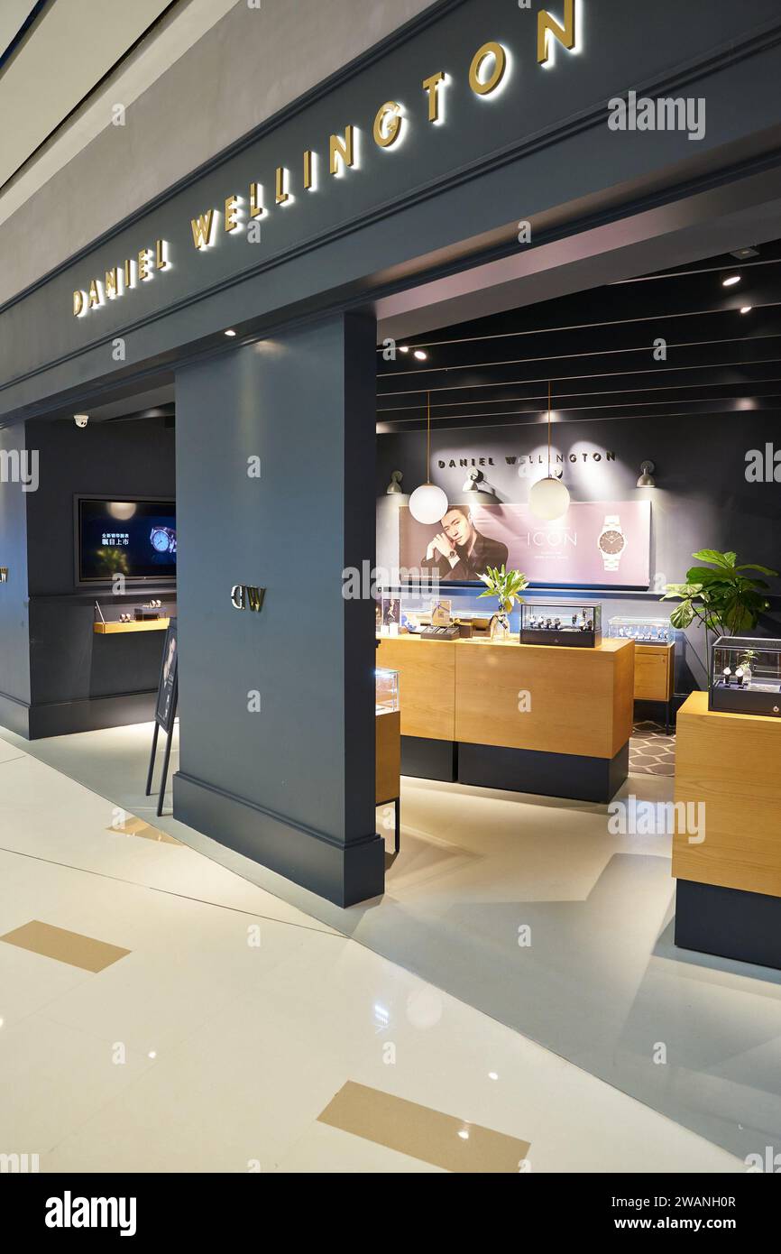 Daniel top wellington klcc