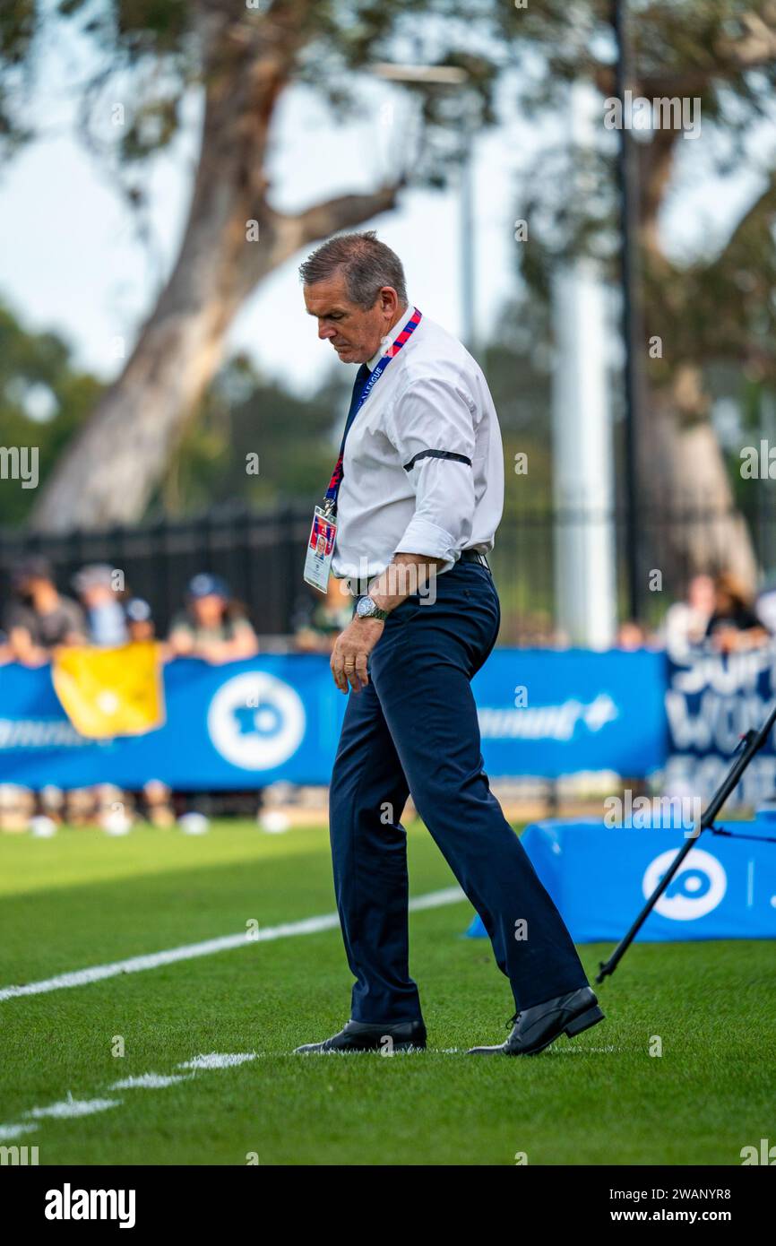 Bundoora, Australia. 6 January, 2024. Melbourne Victory FC Head Coach Jeff Hopkins pacing his technical area after going down 2-0 during the first half of the Liberty A-League Women’s match between Melbourne Victory FC and Western United FC at the Home of the Matildas in Bundoora, Australia. Credit: James Forrester/Alamy Live News Stock Photo