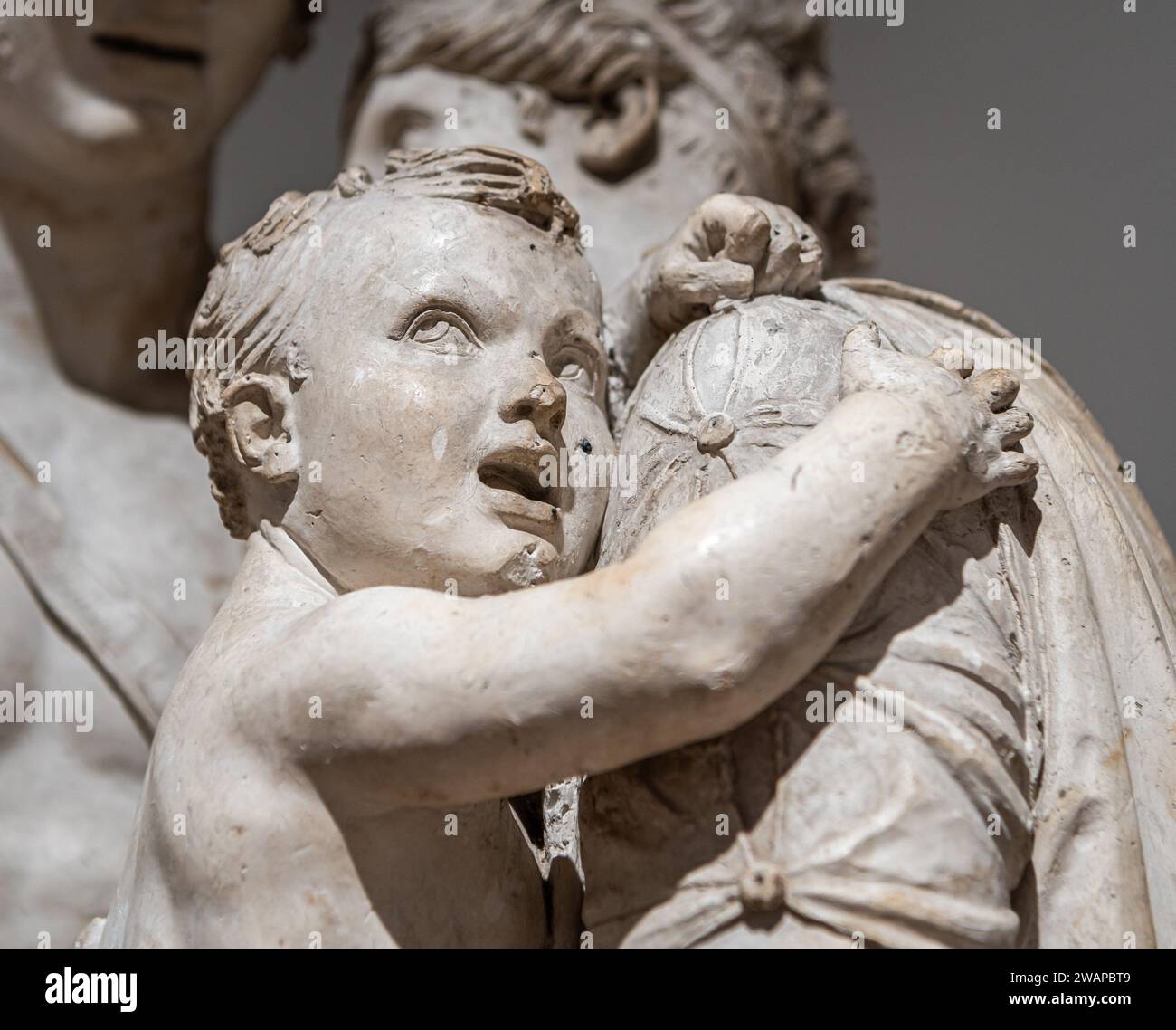 plaster statue Hector and Andromache by artist Giuseppe de Fabris