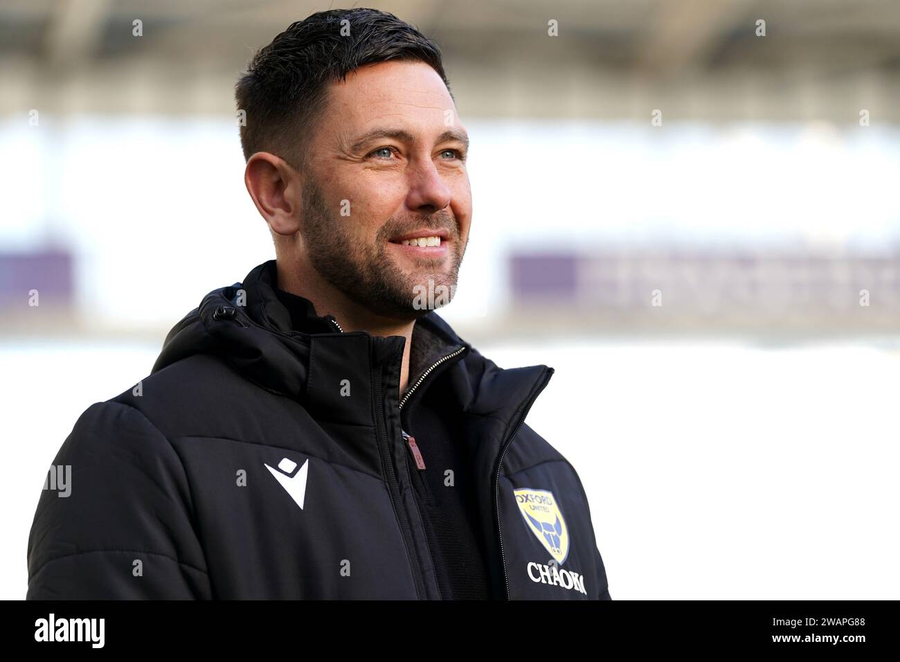 Oxford United Manager Des Buckingham Inspects The Pitch Before The ...