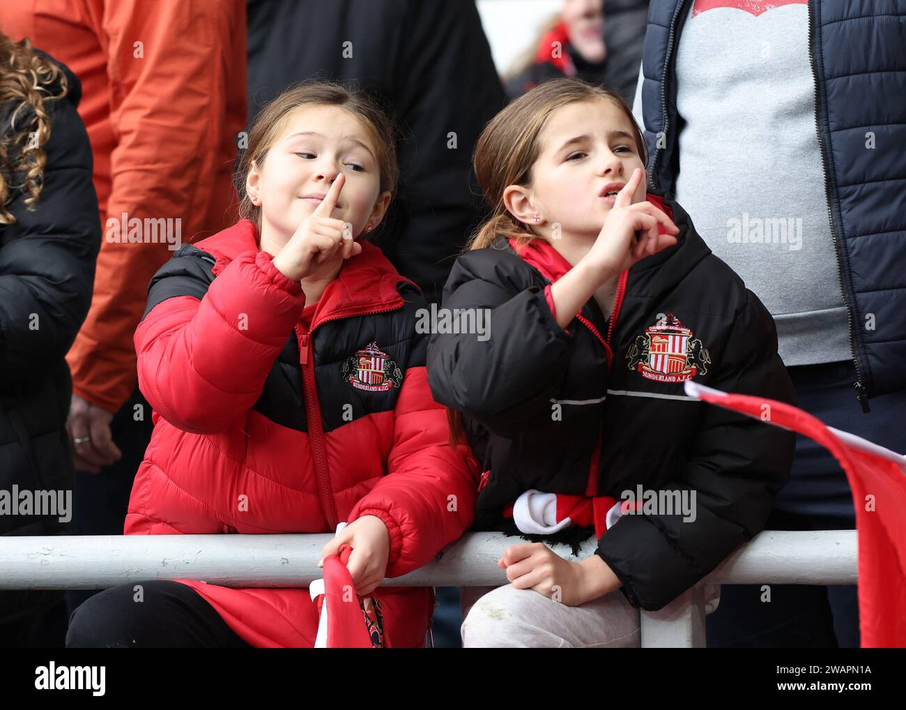 Sunderland, UK. 6th Jan, 2024. Sunderland fans enjoy the rivalry during the The FA Cup match at the Stadium Of Light, Sunderland. Picture credit should read: Nigel Roddis/Sportimage Credit: Sportimage Ltd/Alamy Live News Stock Photo