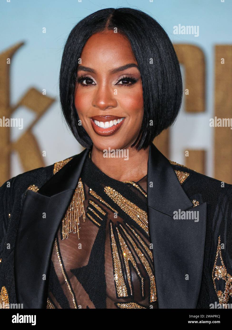 LOS ANGELES, CALIFORNIA, USA - JANUARY 05: Kelly Rowland arrives at the
