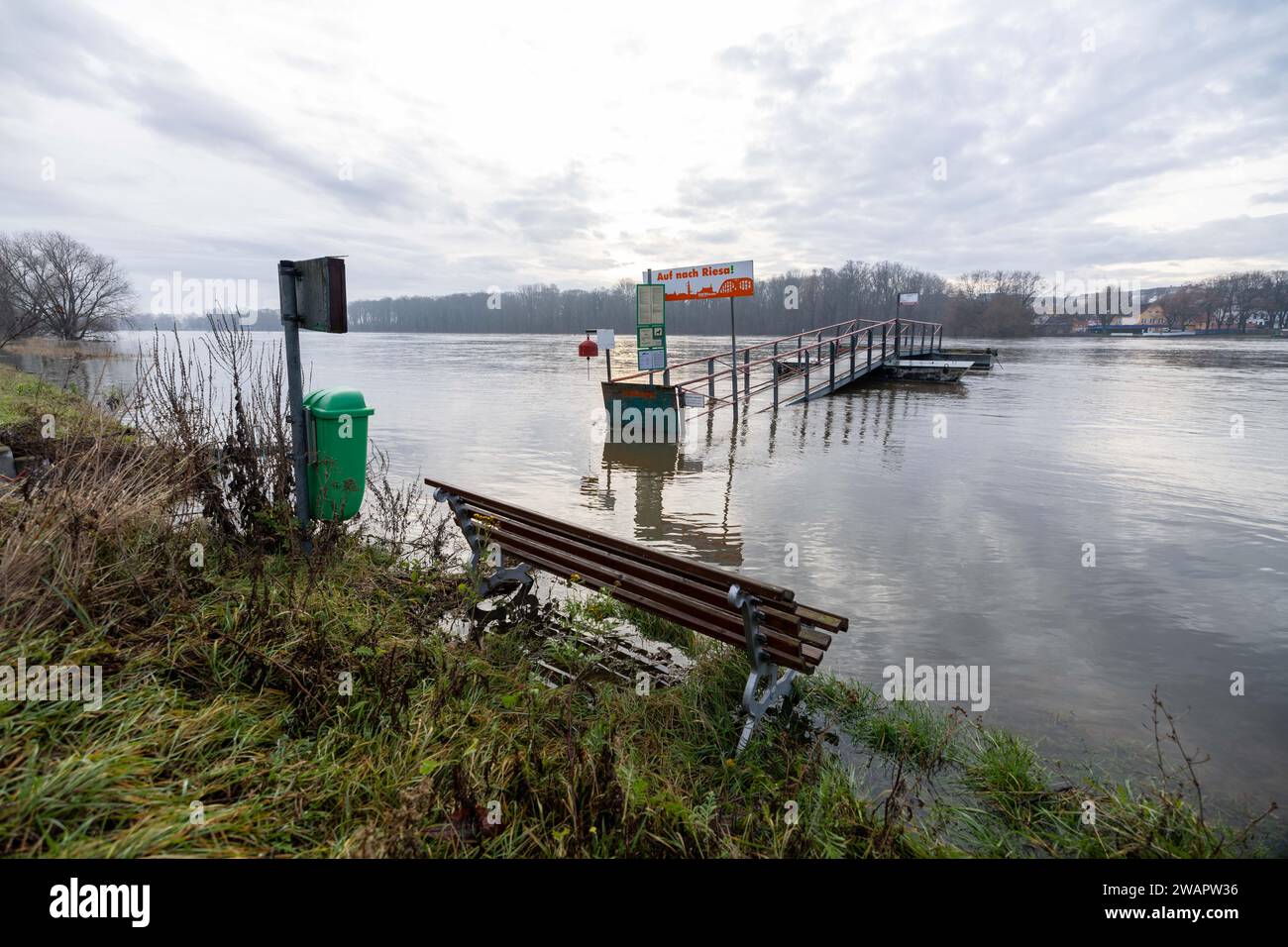 Riesa germany floods riesa hi-res stock photography and images - Alamy