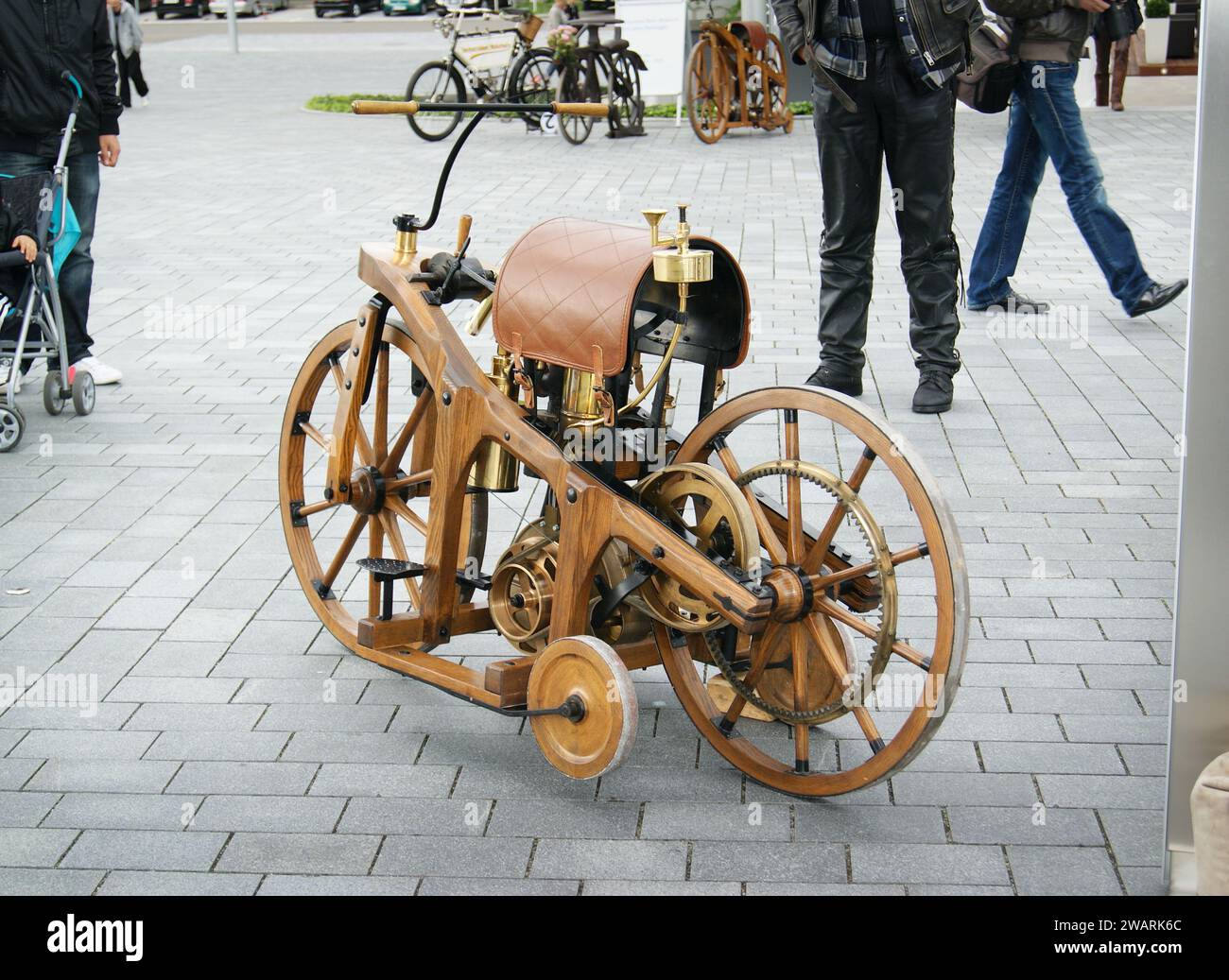 Daimler reitwagen hi-res stock photography and images - Alamy