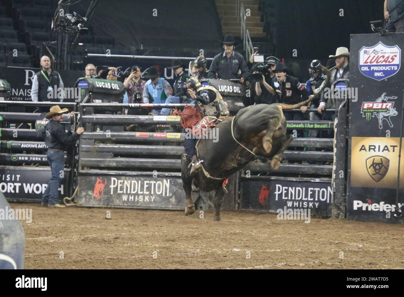 Madison Square Garden, 4 Pennsylvania Plaza, New York, NY 10001 USA