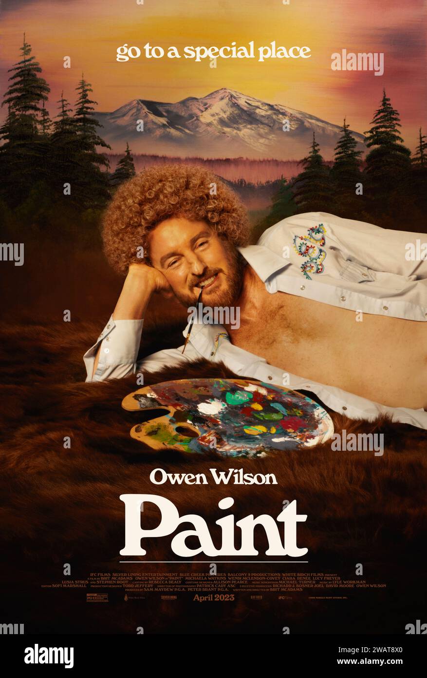 Paint (2023) directed by Brit McAdams and starring Owen Wilson, Elisabeth Henry and Paul Kosopod. Carl Nargle, Vermont's #1 public television painter, is convinced he has it all: a signature perm, custom van, and fans hanging on his every stroke - until a younger, better artist steals everything (and everyone) Carl loves. US one sheet poster ***EDITORIAL USE ONLY***. Credit: BFA / IFC Films Stock Photo