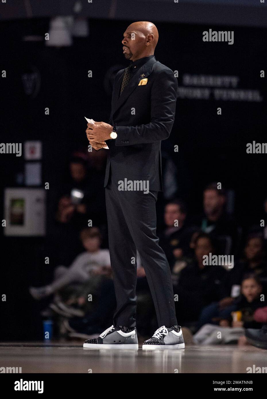 Nashville, Tennessee, USA. 6th Jan, 2024. Vanderbilt head coach Jerry Stackhouse during the second half of his NCAA basketball at Vanderbilt University in Nashville. (Credit Image: © Camden Hall/ZUMA Press Wire) EDITORIAL USAGE ONLY! Not for Commercial USAGE! Stock Photo