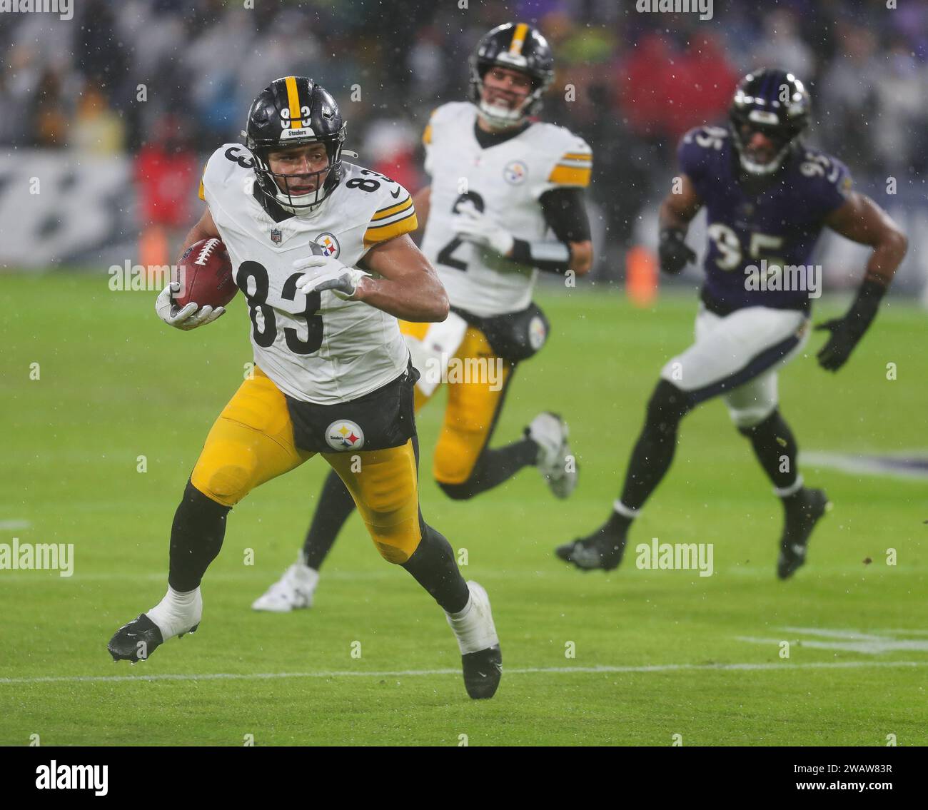 Baltimore, MD, USA. 6th Jan, 2024. Pittsburgh Steelers TE Connor