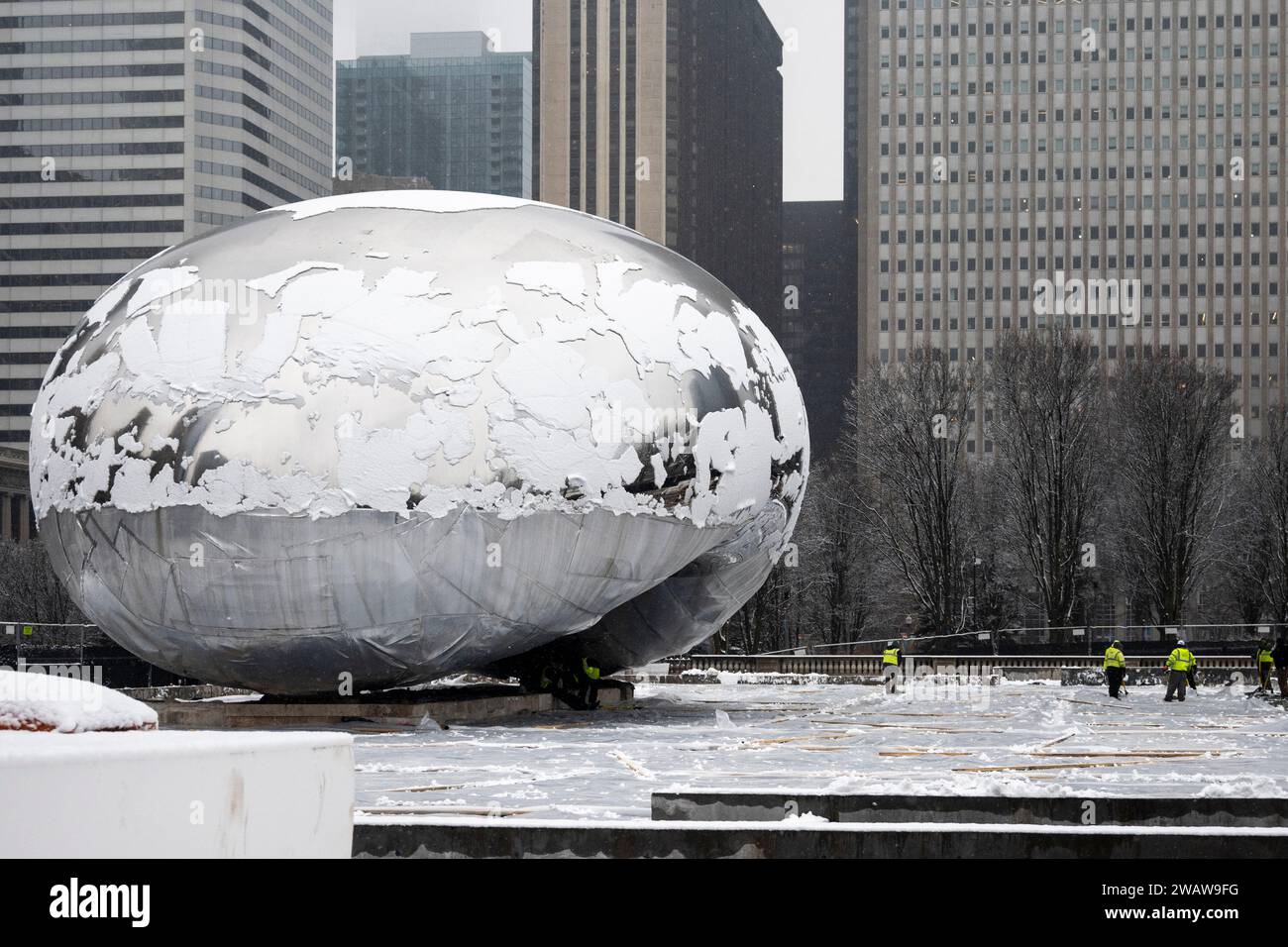 Chicago, USA. 6 January 2024. Chicago weather Cloud Gate, in
