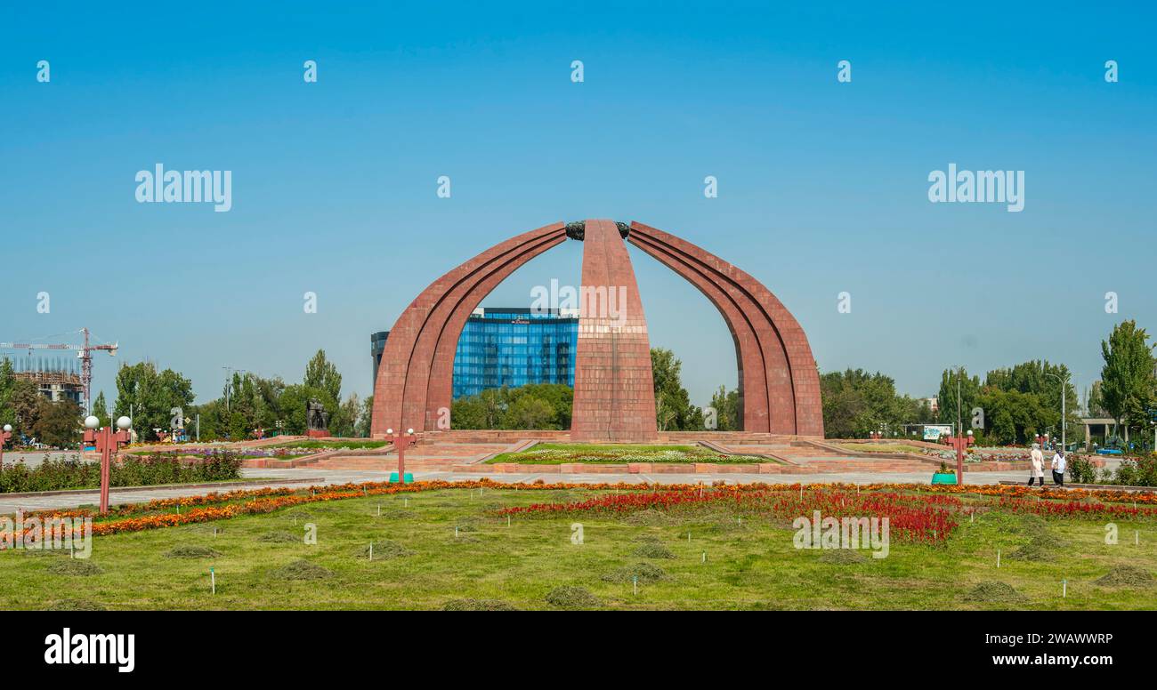 Victory Monument, Victory Square, Bishkek, Kyrgyzstan Stock Photo