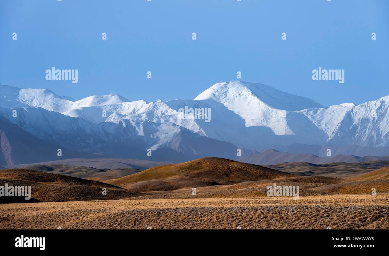 Snow-capped mountains, Pamir Mountains, high mountains, Transalai Range, Alay District, Kyrgyzstan Stock Photo