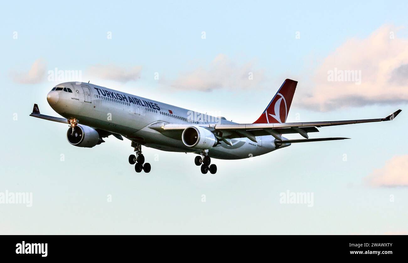 An Airbus A330-320 of the airline Turkish airlines lands, Schoenefeld, 28/03/2023 Stock Photo