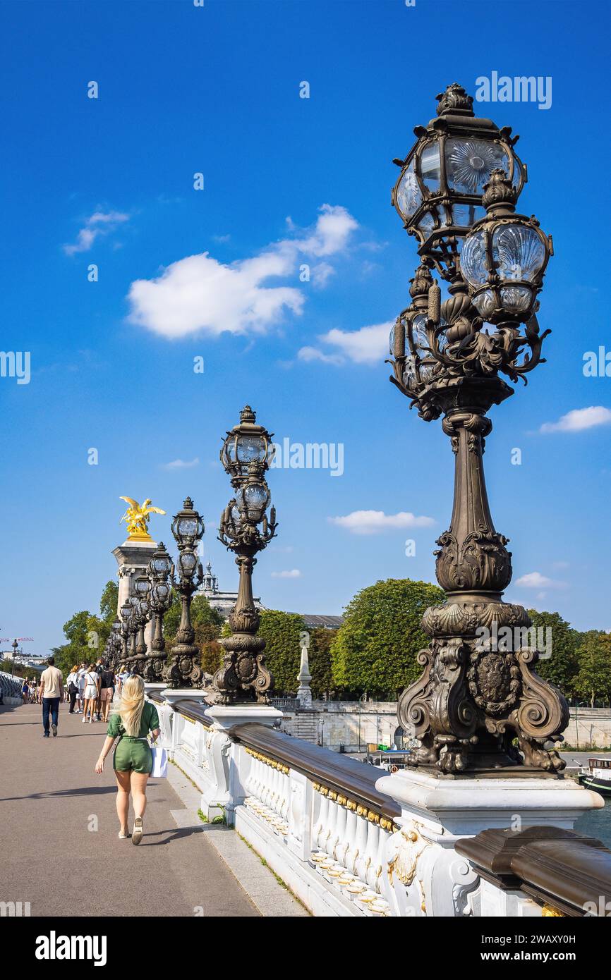 parisian-street-lamp-hi-res-stock-photography-and-images-alamy