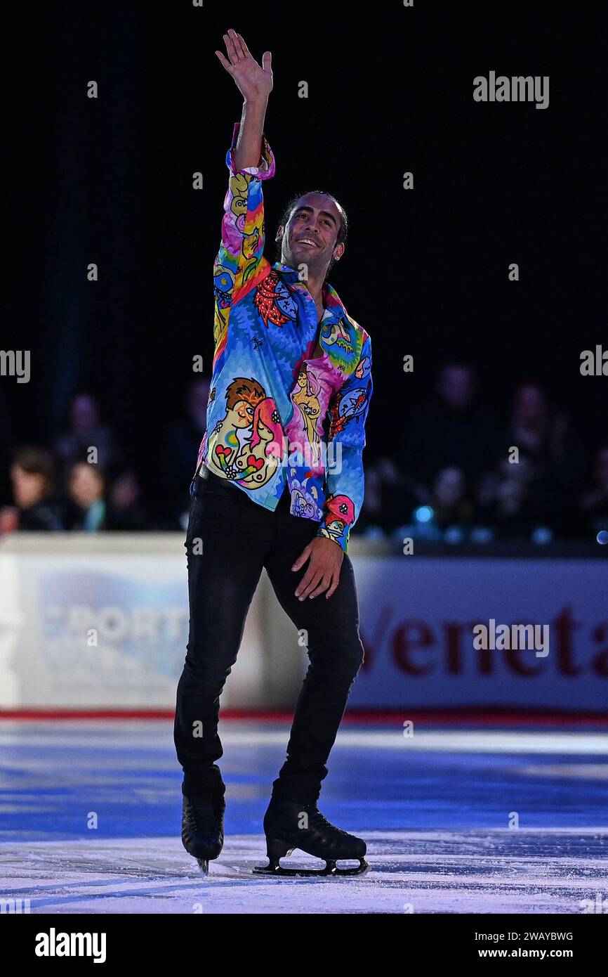 Bologna, Italy. 06th Jan, 2024. Philip Warren greets during 2024 Bol on