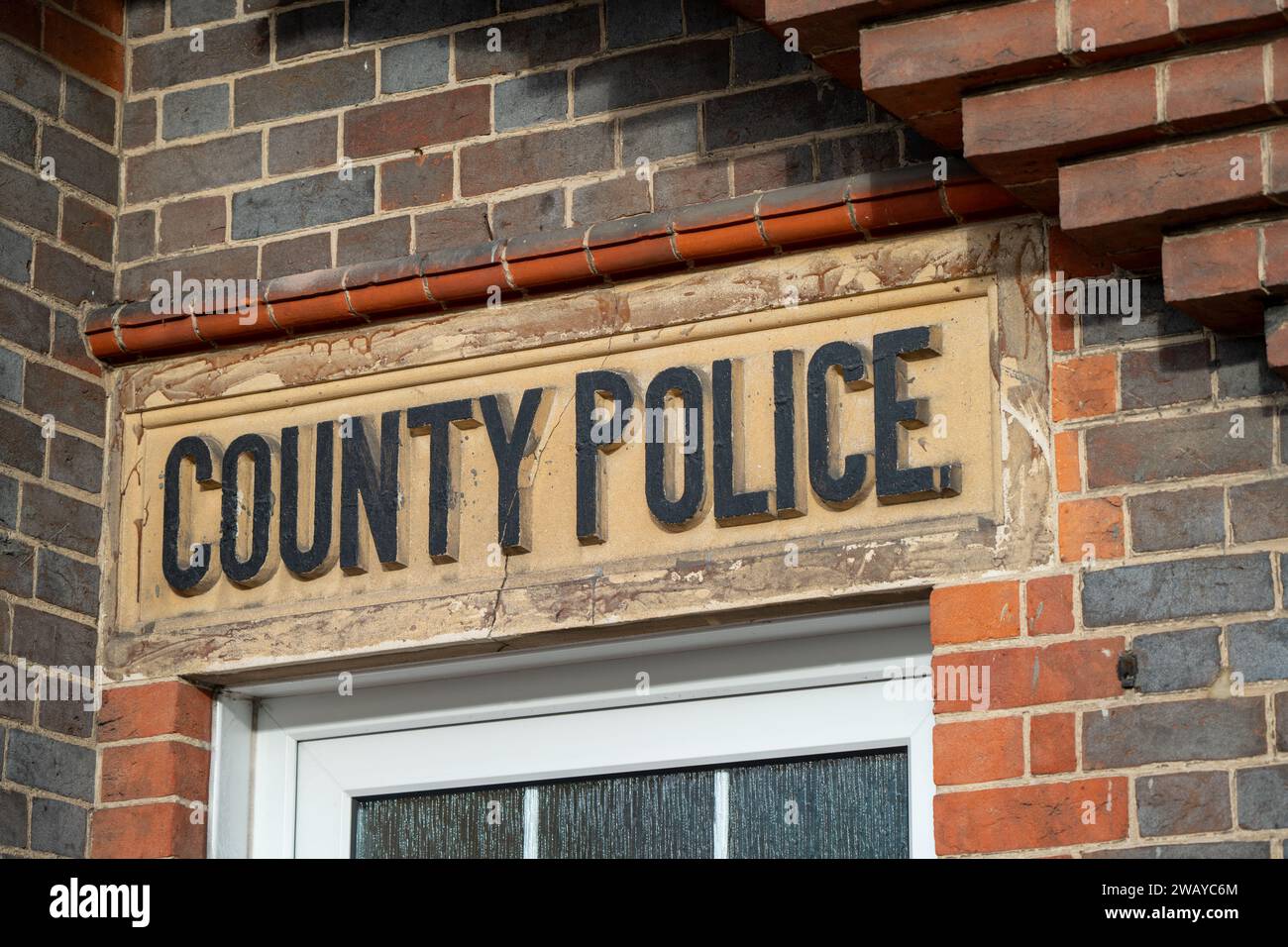 County Police Sandstone Sign in Thatcham Berkshire Stock Photo