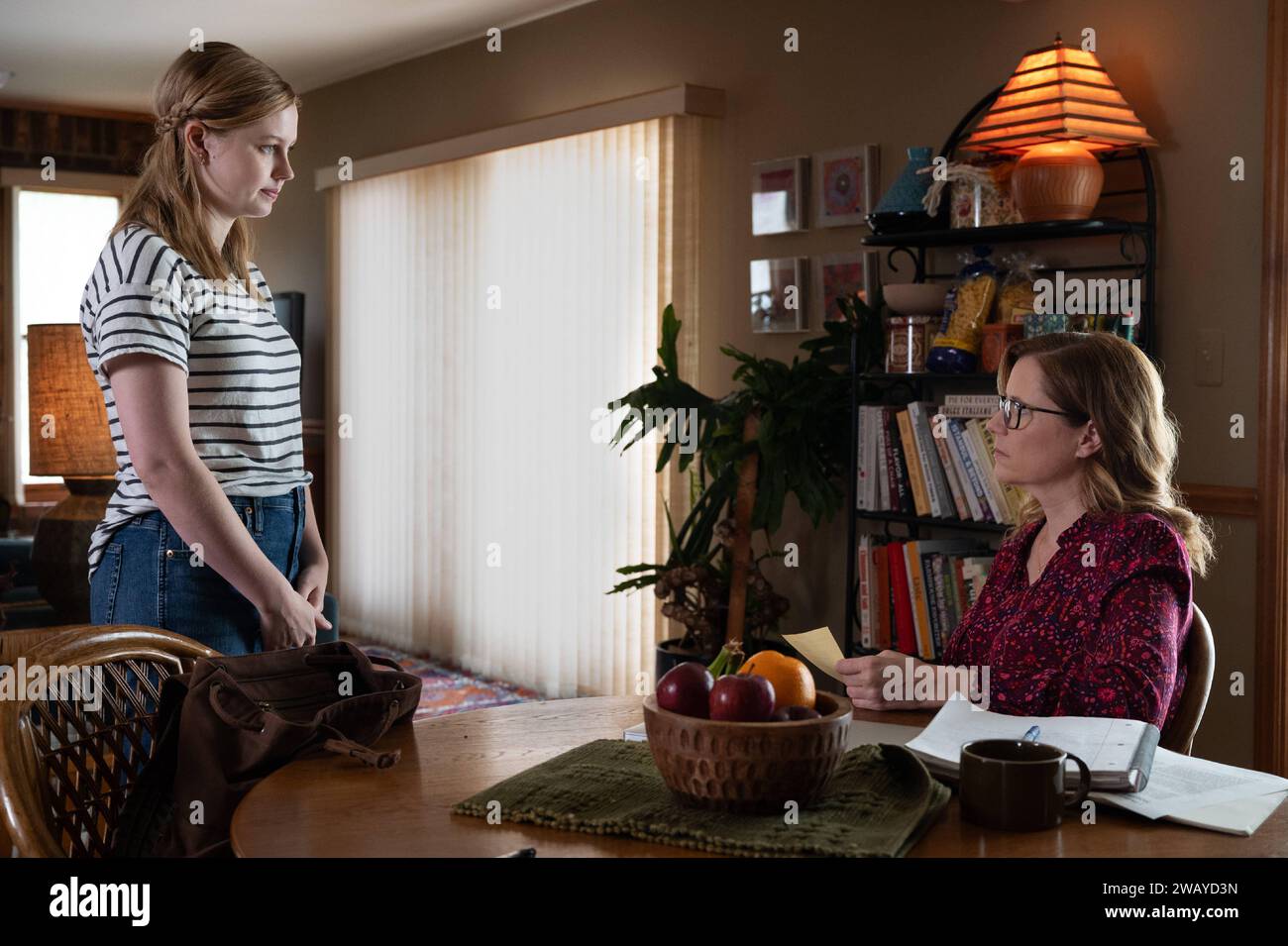 Angourie Rice plays Cady Heron and Jenna Fischer plays Ms. Heron in