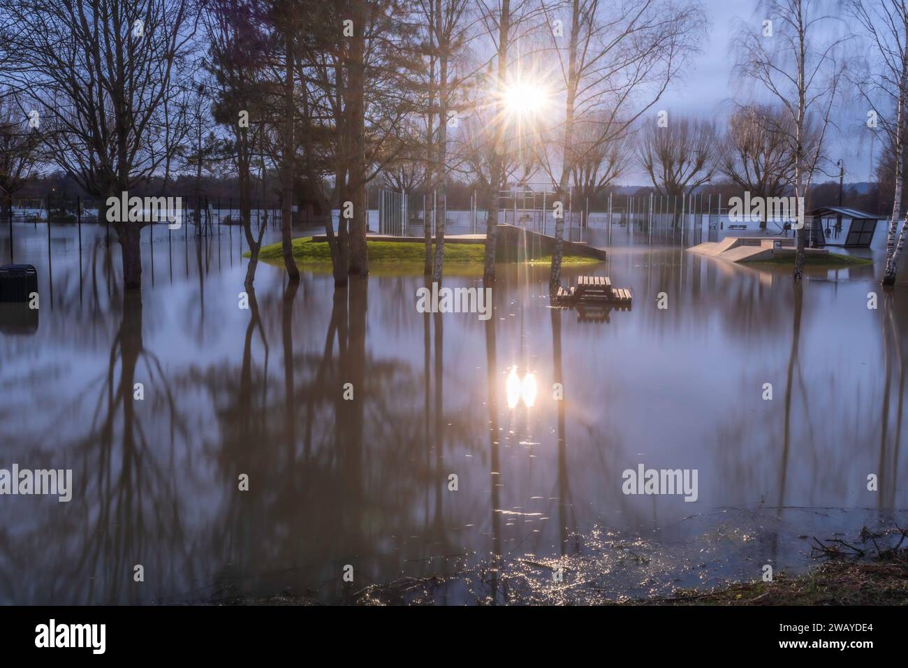 The Sportsground, Tonbridge, Kent, England. 07 January 2024. The market town of Tonbridge has vast areas of flooding on the sportsground, which is a designated floodplain adjacent to the river Medway. ©Sarah Mott / Alamy Live News. Stock Photo
