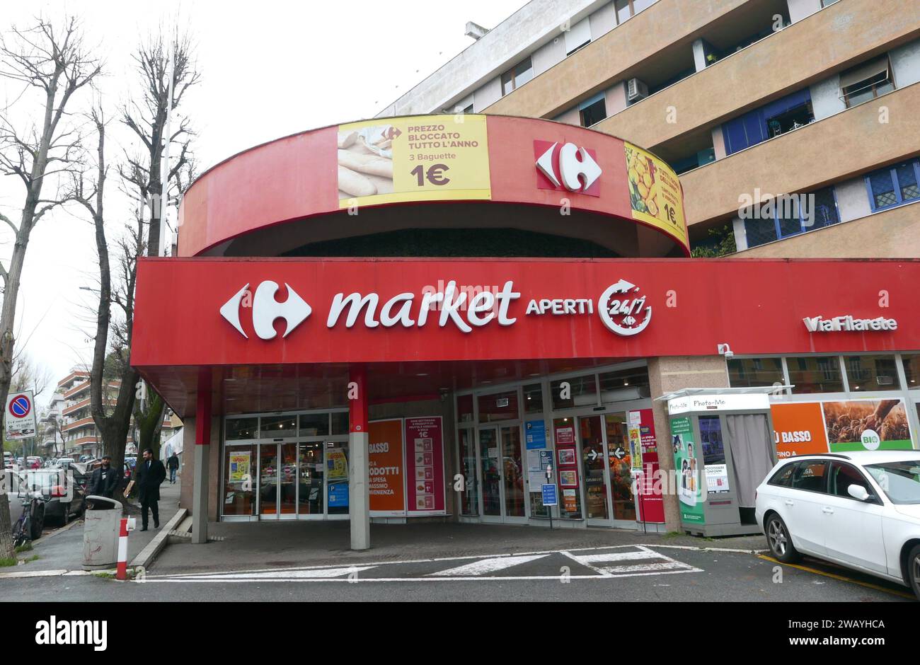A Carrefour Supermarket In Rome Italy On January 7 2024 Carrefour a-carrefour-supermarket-in-rome-italy-on-january-7-2024-carrefour