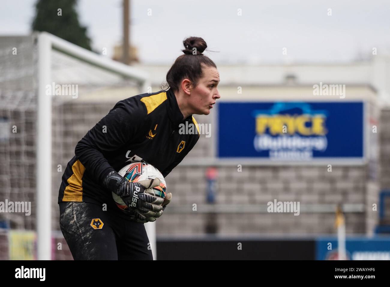 Telford, UK. 07th Jan, 2024. Telford, England, January 7th 2024: Goalkeeper Shan Turner (1 Wolverhampton Wanderers) warms up during the FA Womens National League game between Wolverhampton Wanderers and Burnley at New Bucks Head in Telford, England (Natalie Mincher/SPP) Credit: SPP Sport Press Photo. /Alamy Live News Stock Photo