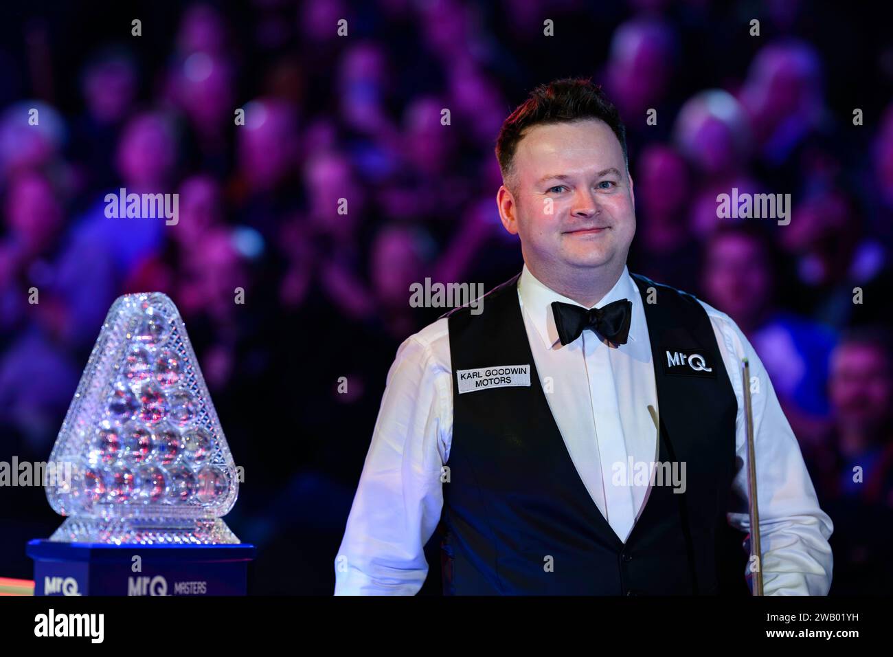 LONDON, UNITED KINGDOM. 07th Jan, 2024. Shaun Murphy enters the arena