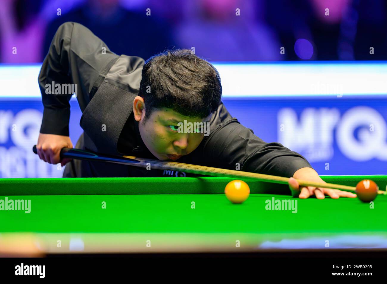 LONDON, UNITED KINGDOM. 07th Jan, 2024. Shaun Murphy vs Zhang Anda during the 2024 MrQ Masters