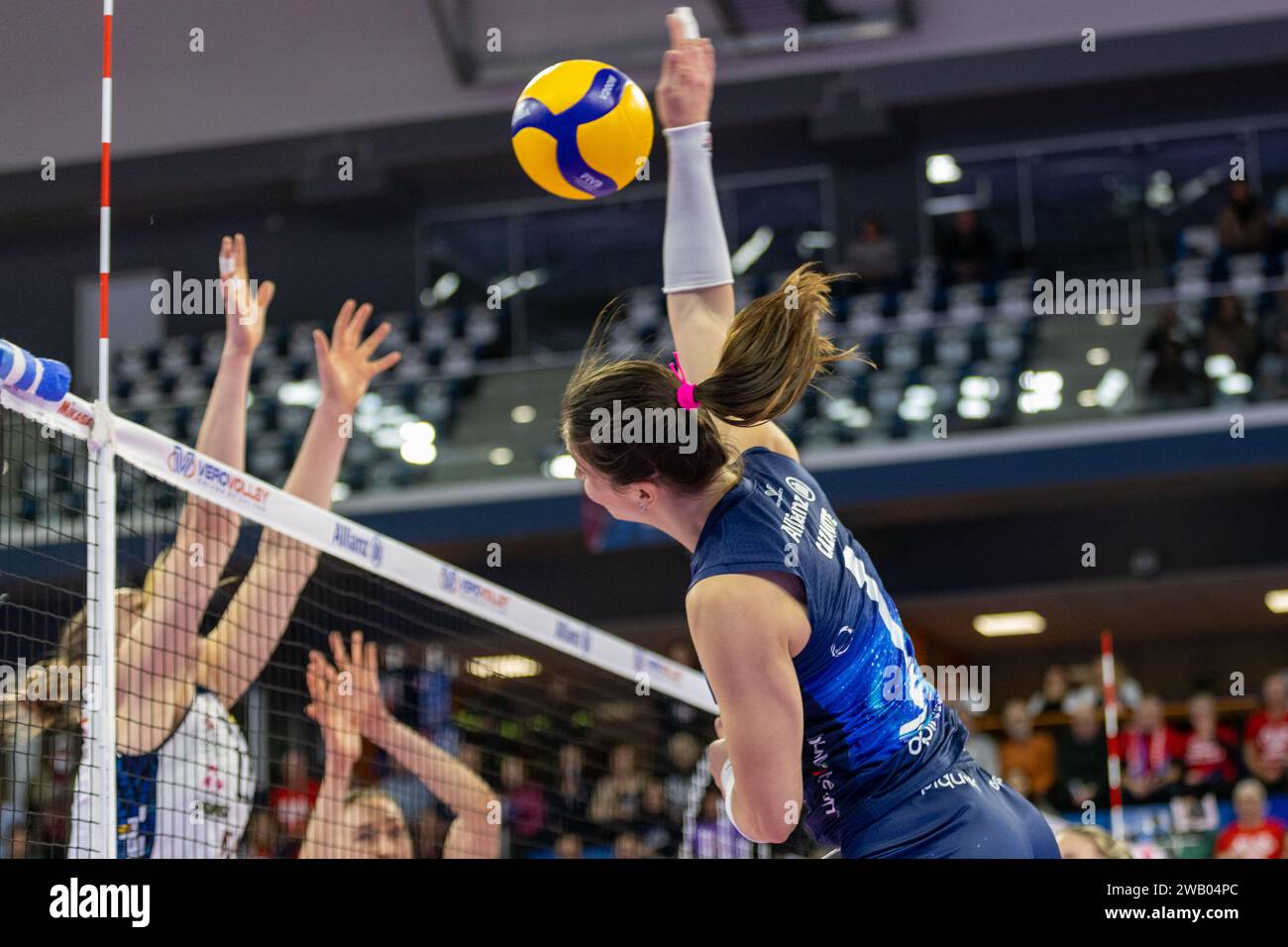 Milan, Italy. 07th Jan, 2024. Spike of Helena Cazaute (Allianz VV Milano) during Allianz VV Milano vs Itas Trentino, Volleyball Italian Serie A1 Women match in Milan, Italy, January 07 2024 Credit: Independent Photo Agency/Alamy Live News Stock Photo