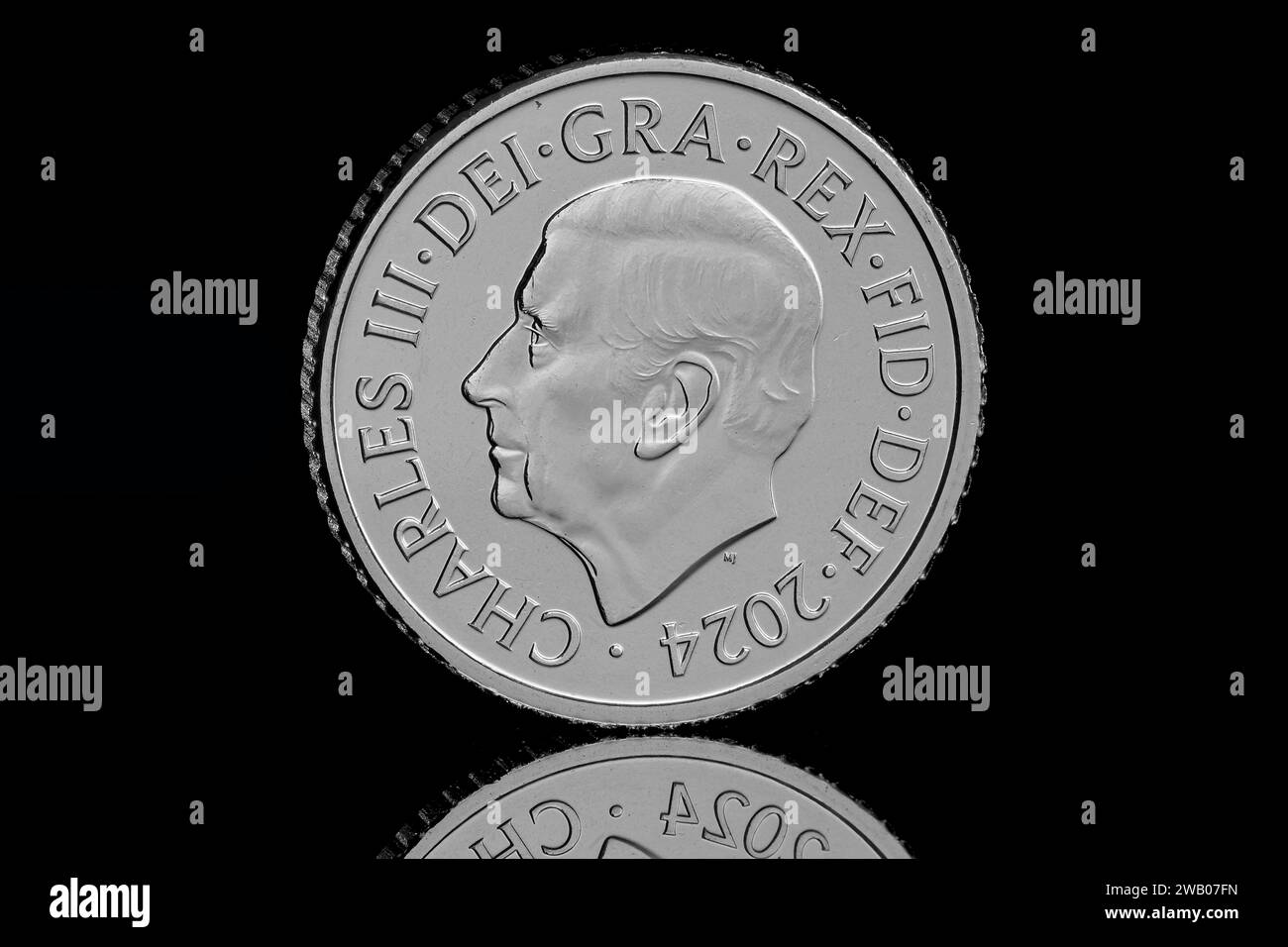 Oak Leaves & Acorns 5 pence coin in the 2024 Definitive Annual Coin Set featuring the first coin