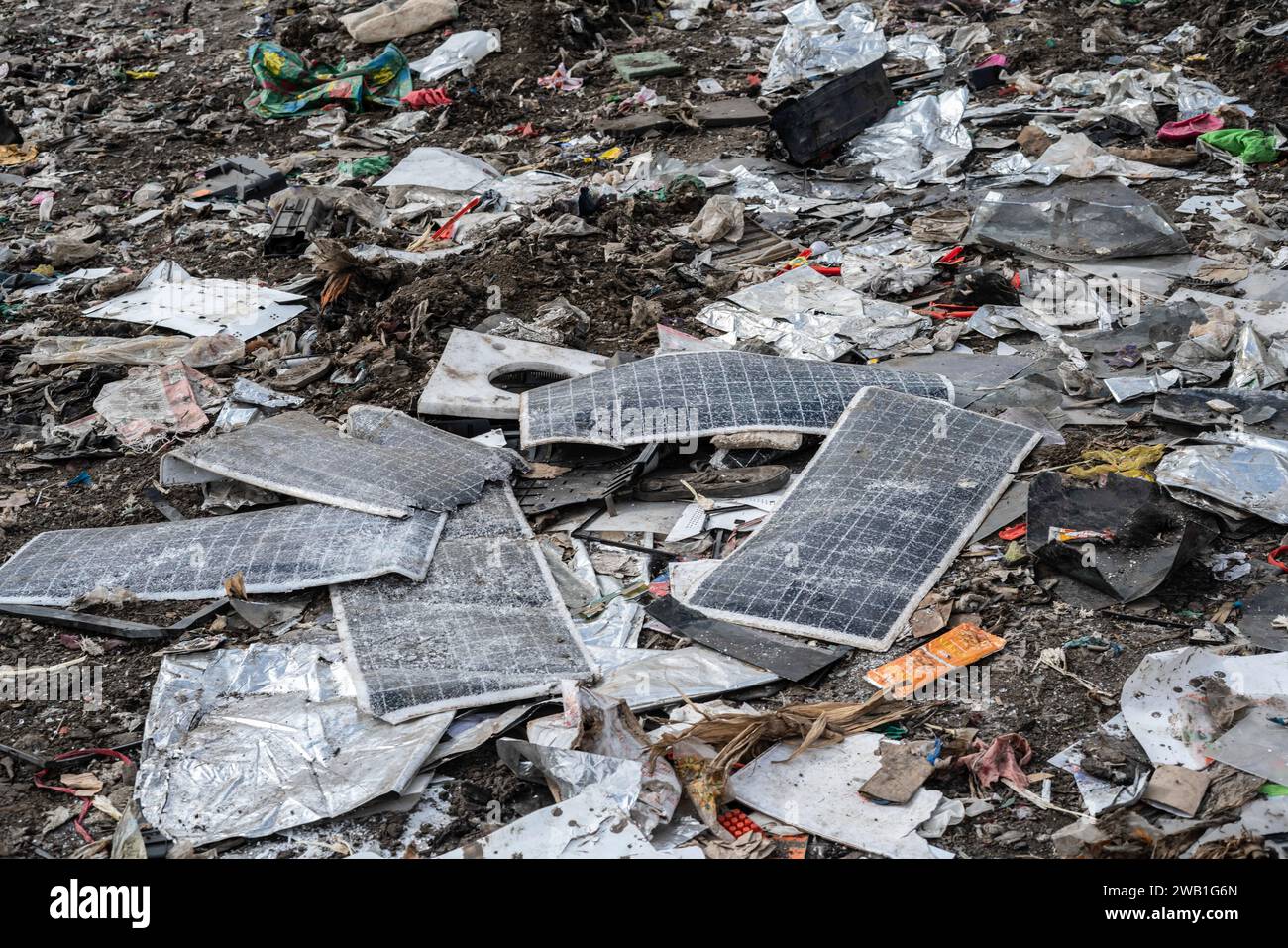 Nakuru, Kenya. 07th Jan, 2024. A view of discarded solar panel components at the Gioto dumping site. The rising production of solar panels is expected to contribute to a surge in electronic waste. Credit: SOPA Images Limited/Alamy Live News Stock Photo