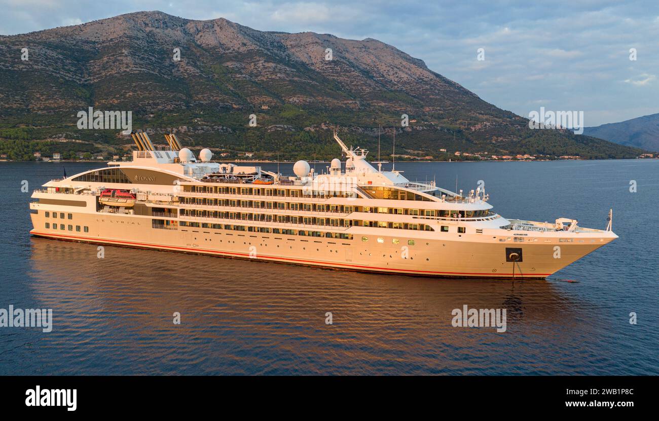Expedition cruise ship LE LYRIAL anchored near Pelješac peninsula & Korcula, Croatia, Adriatic Sea, French luxury cruise line PONANT,Dalmatian cruises Stock Photo