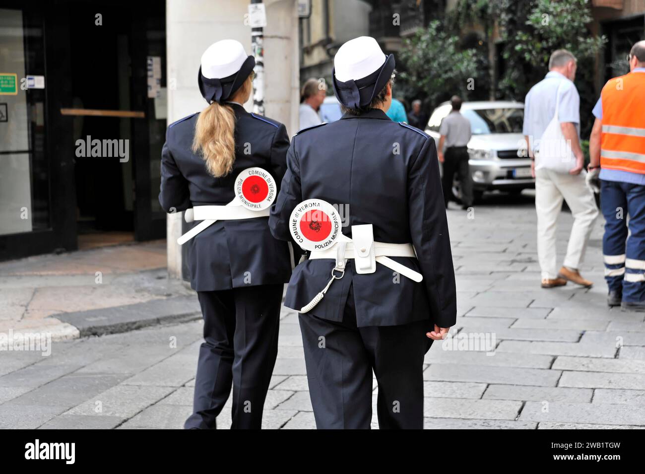 Verona italy police hi-res stock photography and images - Alamy, image size:1300x955