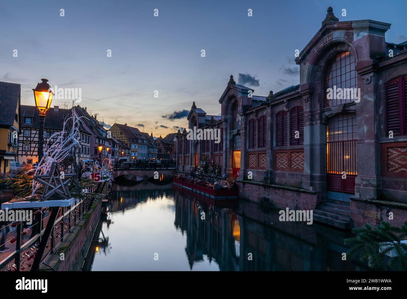 Market hall with Quai de Poissonnerie, Little Venice, Petite Venise