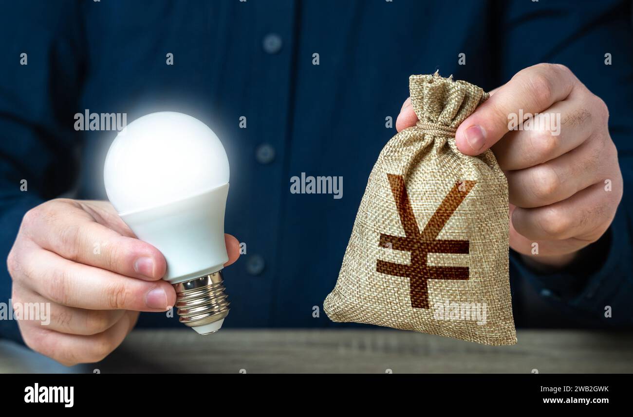 Money to improve energy efficiency and preserve the environment. Reduce carbon footprint Education and skills. Investment in an idea. Offering financi Stock Photo