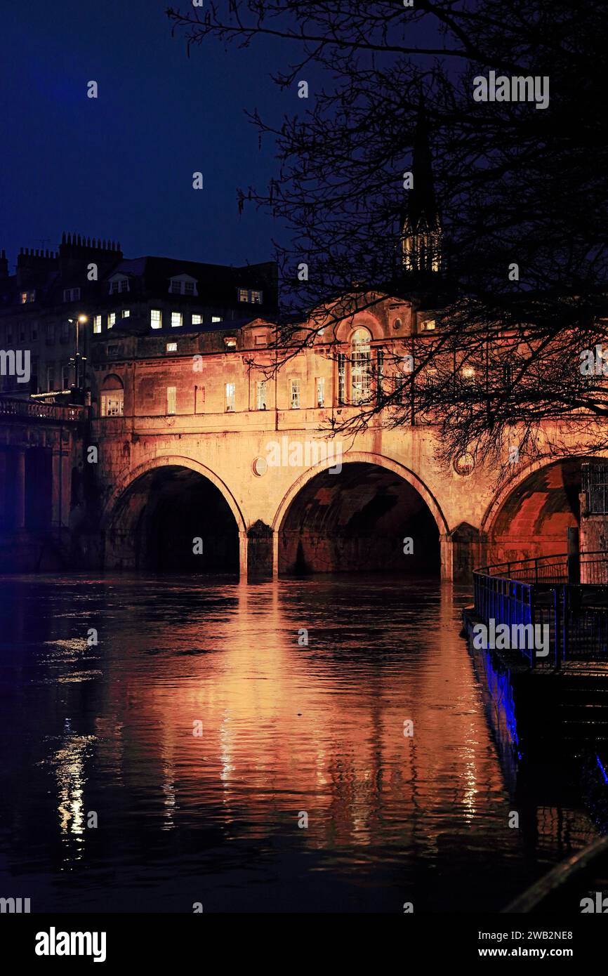 Evening shot of Pulteney Bridge with Christmas lights, Bath, Somerset