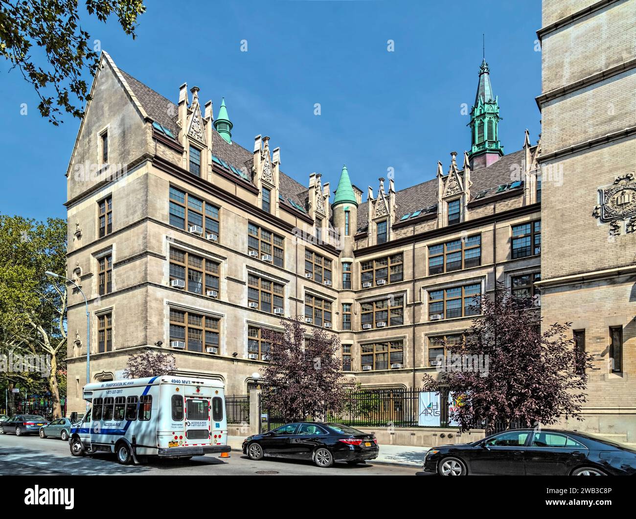 C.B.J. Snyder designed Public School 109, built in 1901, in Collegiate Gothic Style; it is a NYC landmark at 215 East 99th Street in East Harlem. Stock Photo