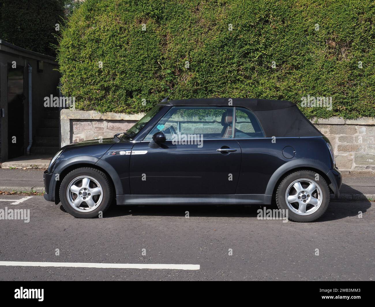 Black mini car hi-res stock photography and images - Alamy
