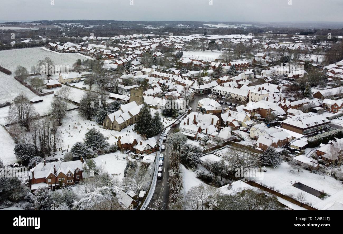 A view over the village of Lenham in Kent following snowfall. Sleet and snow showers have been forecast for parts of the country on Monday as some regions are still trying to grapple with flooding following intense rainfall. Picture date: Monday January 8, 2024. Stock Photo