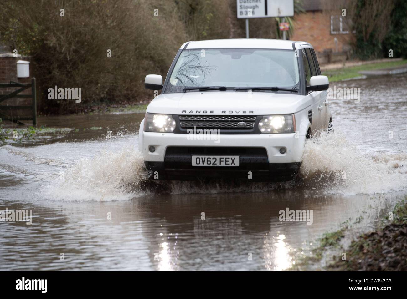 Wraysbury sign hires stock photography and images Alamy
