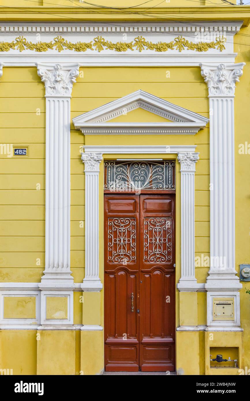 Merida Colonial Building Colonial house, Historic centre, Merida Mexico Stock Photo - Alamy