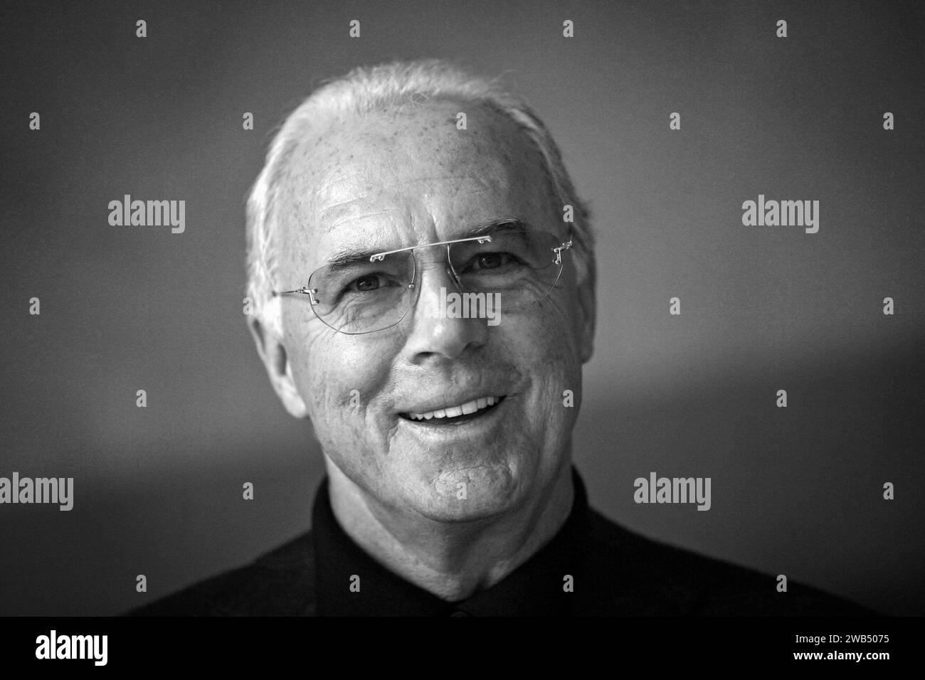 Interview mit dem PrŠsidenten des FC Bayern MŸnchen Franz Beckenbauer 13.2.2007 © diebilderwelt / Alamy Stock Stock Photo