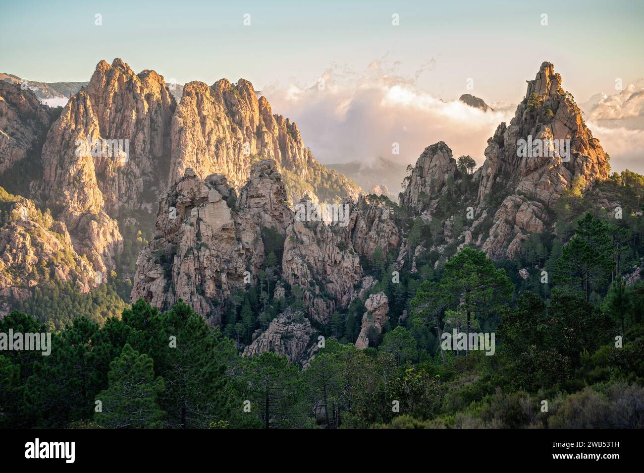 Mountains near Bocca Di Monte Bracciutu between I Paliri and Conca, GR20, Corsica, France Stock Photo