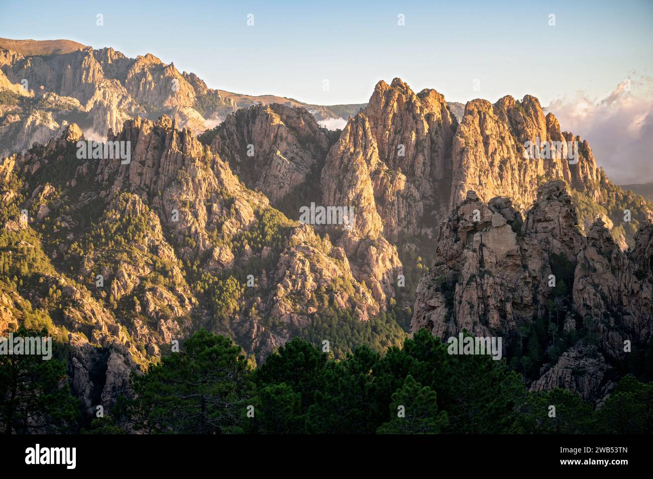 Bocca Di Monte Bracciutu mountainous Landscape between I Paliri and Conca, GR20, Corsica, France Stock Photo