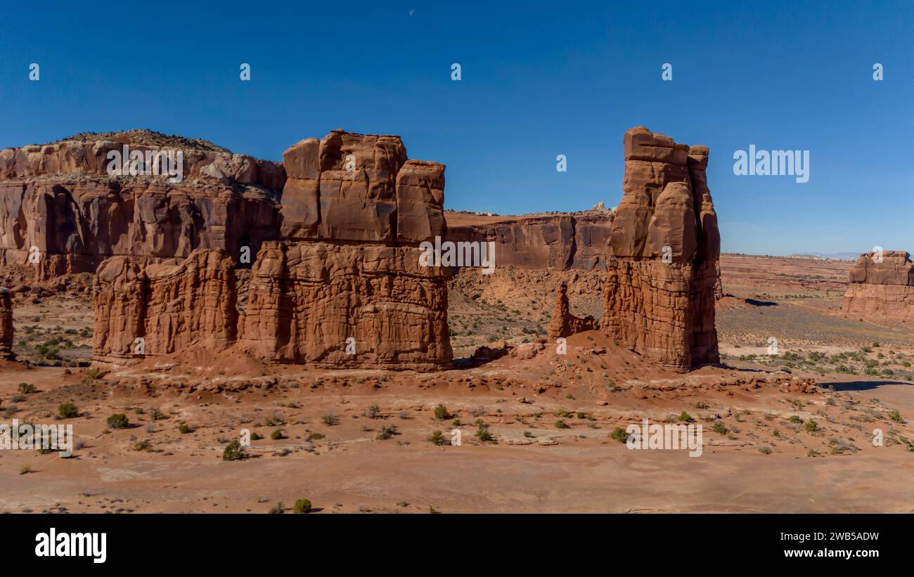 Moab, UT, USA. 4th Nov, 2023. Aerial photography of Utah's mesmerizing rock formations captures the breathtaking geological wonders of the state. (Credit Image: © Walter G Arce Sr Grindstone Medi/ASP) EDITORIAL USAGE ONLY! Not for Commercial USAGE! Stock Photo