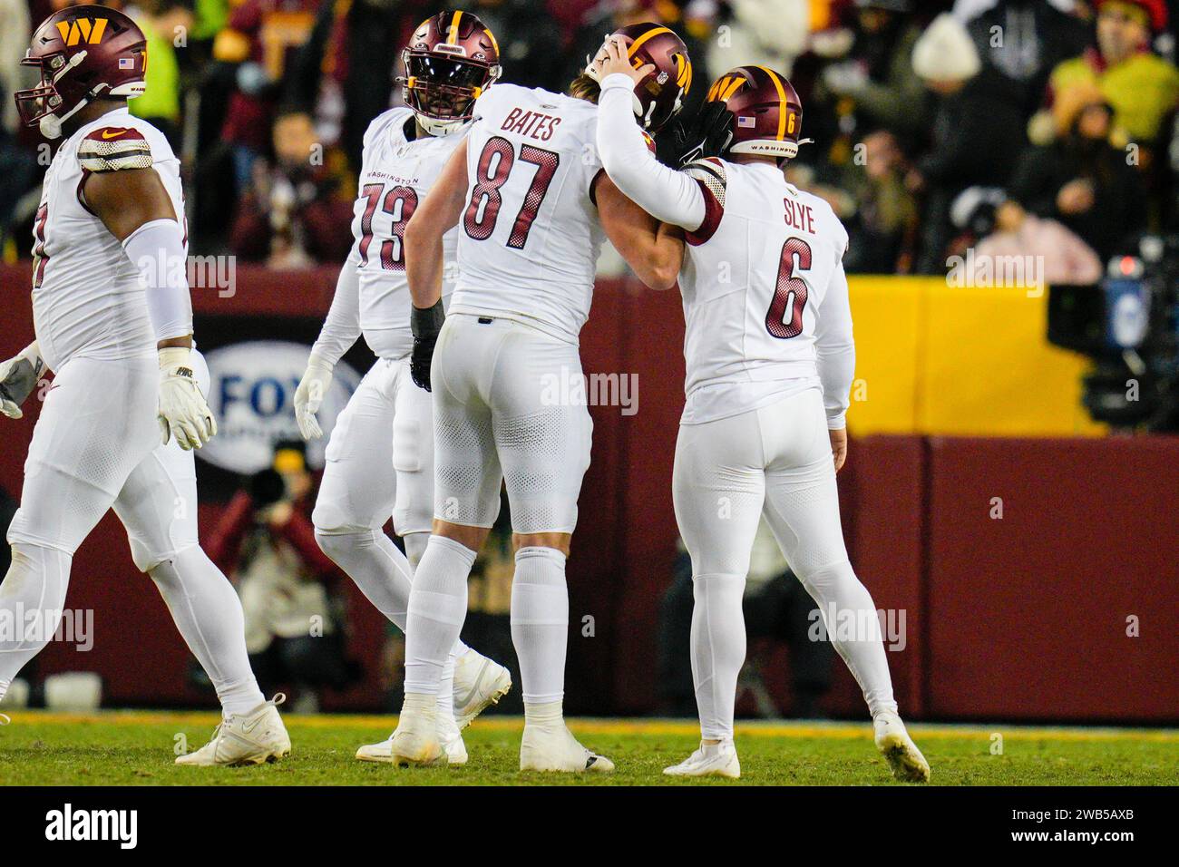 Washington Commanders place kicker Joey Slye (6) celebrates his kick